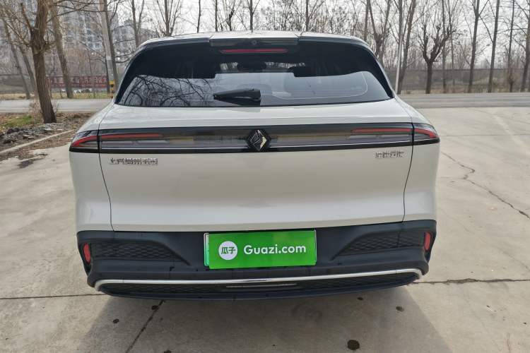 Used Baojun Yunhai 2024 140km Plug-in Hybrid Version Exterior 7