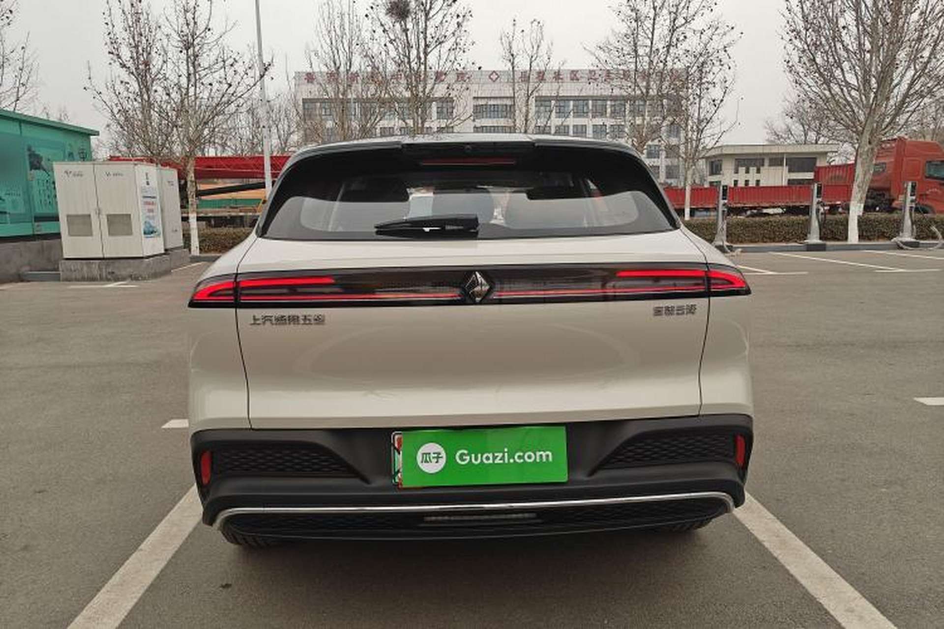 Used Baojun Yunhai 2024 140km Plug-in Hybrid Version Exterior 9