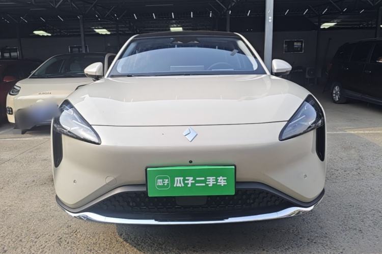 Used Baojun Yunhai 2024 500km Pure Electric Version Front