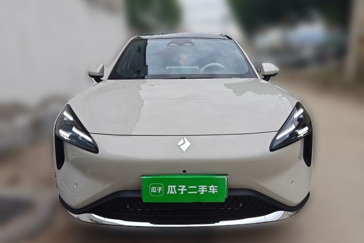 Used Baojun Yunhai 2024 600km Pure Electric Version Front