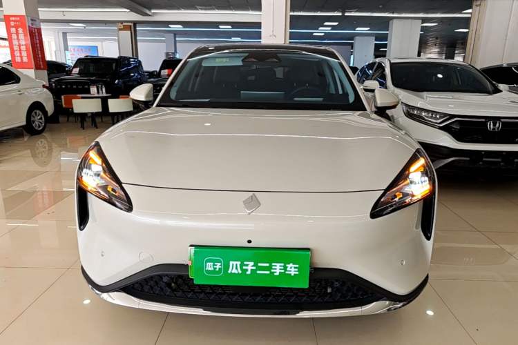 Used Baojun Yunhai 2024 500km Pure Electric Version Front