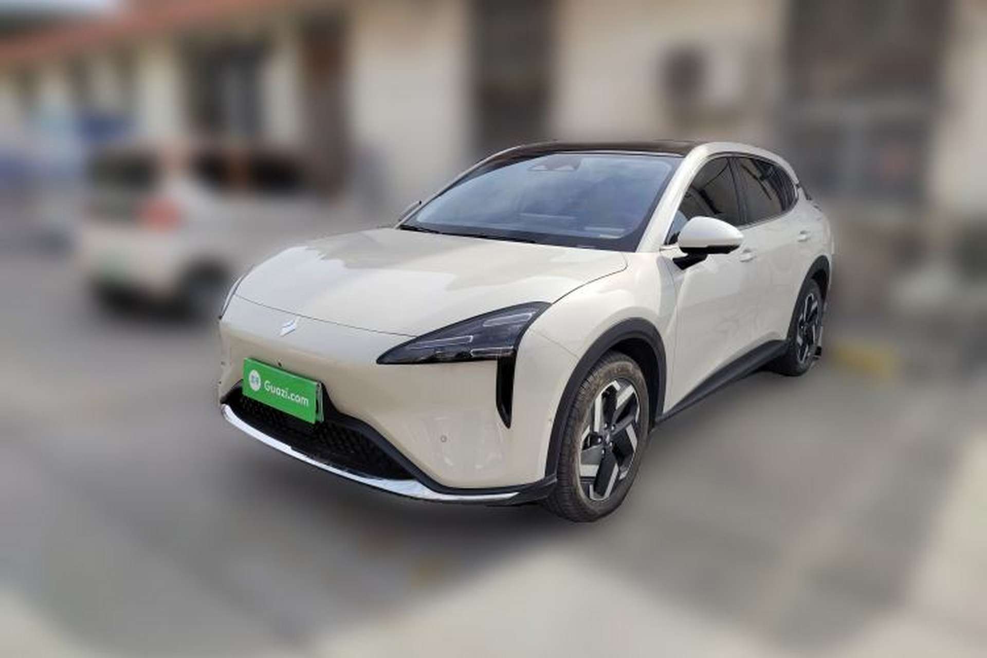 Used Baojun Yunhai 2024 600km Pure Electric Version Front Left 45 Deg