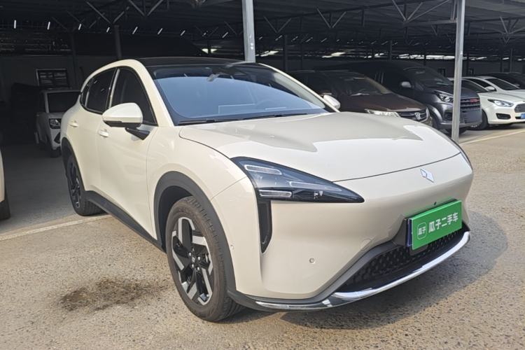 Used Baojun Yunhai 2024 500km Pure Electric Version Front Right 45 Deg