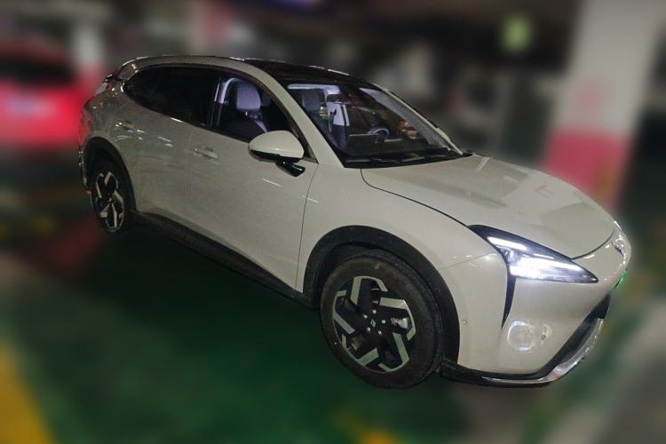 Used Baojun Yunhai 2024 500km Pure Electric Version Front Right 45 Deg