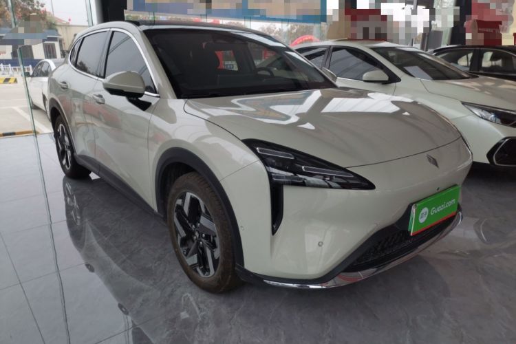 Used Baojun Yunhai 2024 600km Pure Electric Version Front Right 45 Deg