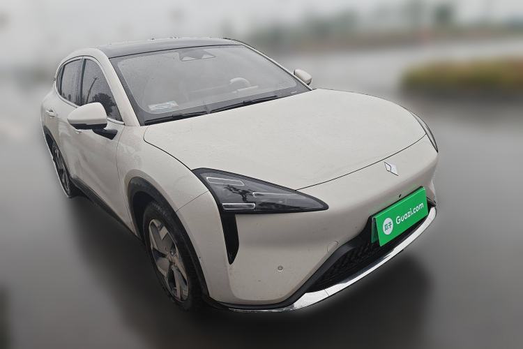 Used Baojun Yunhai 2024 500km Pure Electric Version Front Right 45 Deg