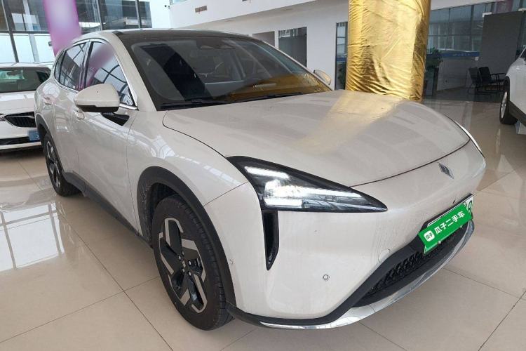 Used Baojun Yunhai 2024 500km Pure Electric Version Front Right 45 Deg