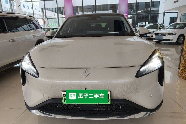 Used Baojun Yunhai 2024 500km Pure Electric Version Front