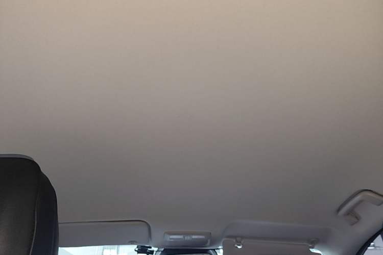 Used Baojun Yunhai 2024 140km Plug-in Hybrid Version Headliner