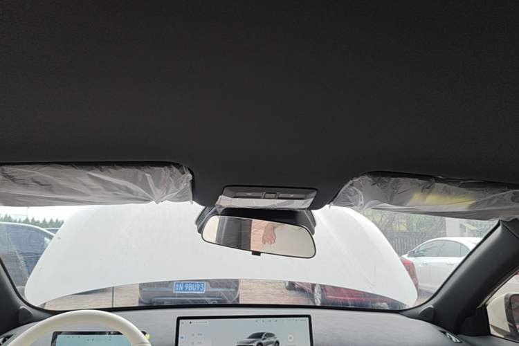 Used Baojun Yunhai 2024 140km Plug-in Hybrid Version Headliner