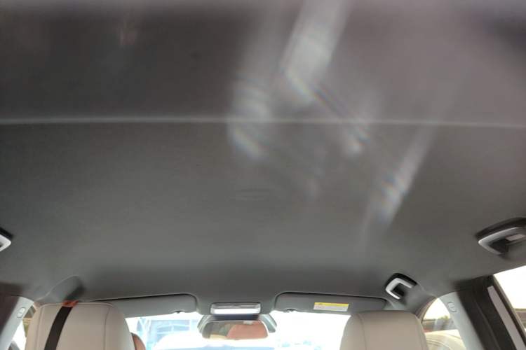 Used Baojun Yunhai 2024 600km Pure Electric Version Headliner