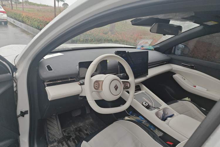 Used Baojun Yunhai 2024 500km Pure Electric Version Headliner