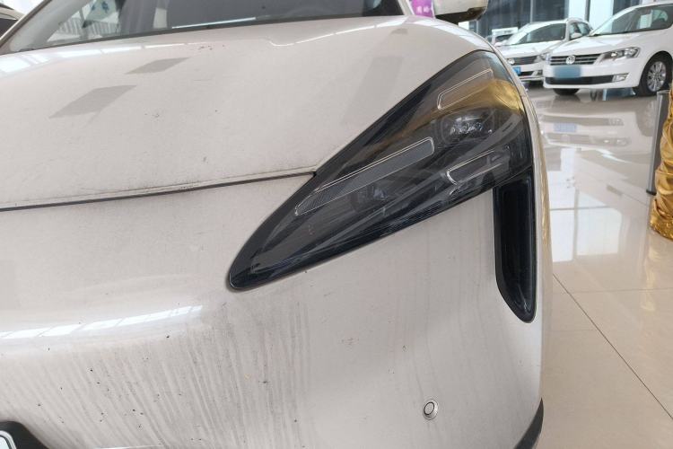 Used Baojun Yunhai 2024 500km Pure Electric Version Left Front Headlight