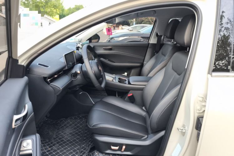 Used Baojun Yunhai 2024 500km Pure Electric Version Left Front Seat