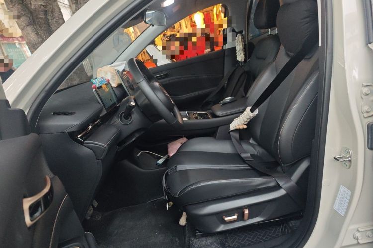 Used Baojun Yunhai 2024 500km Pure Electric Version Left Front Seat