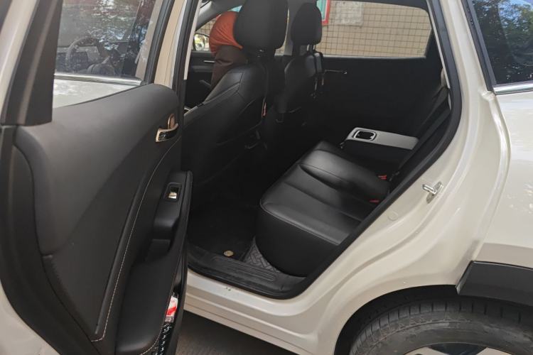 Used Baojun Yunhai 2024 600km Pure Electric Version Left Rear Seat