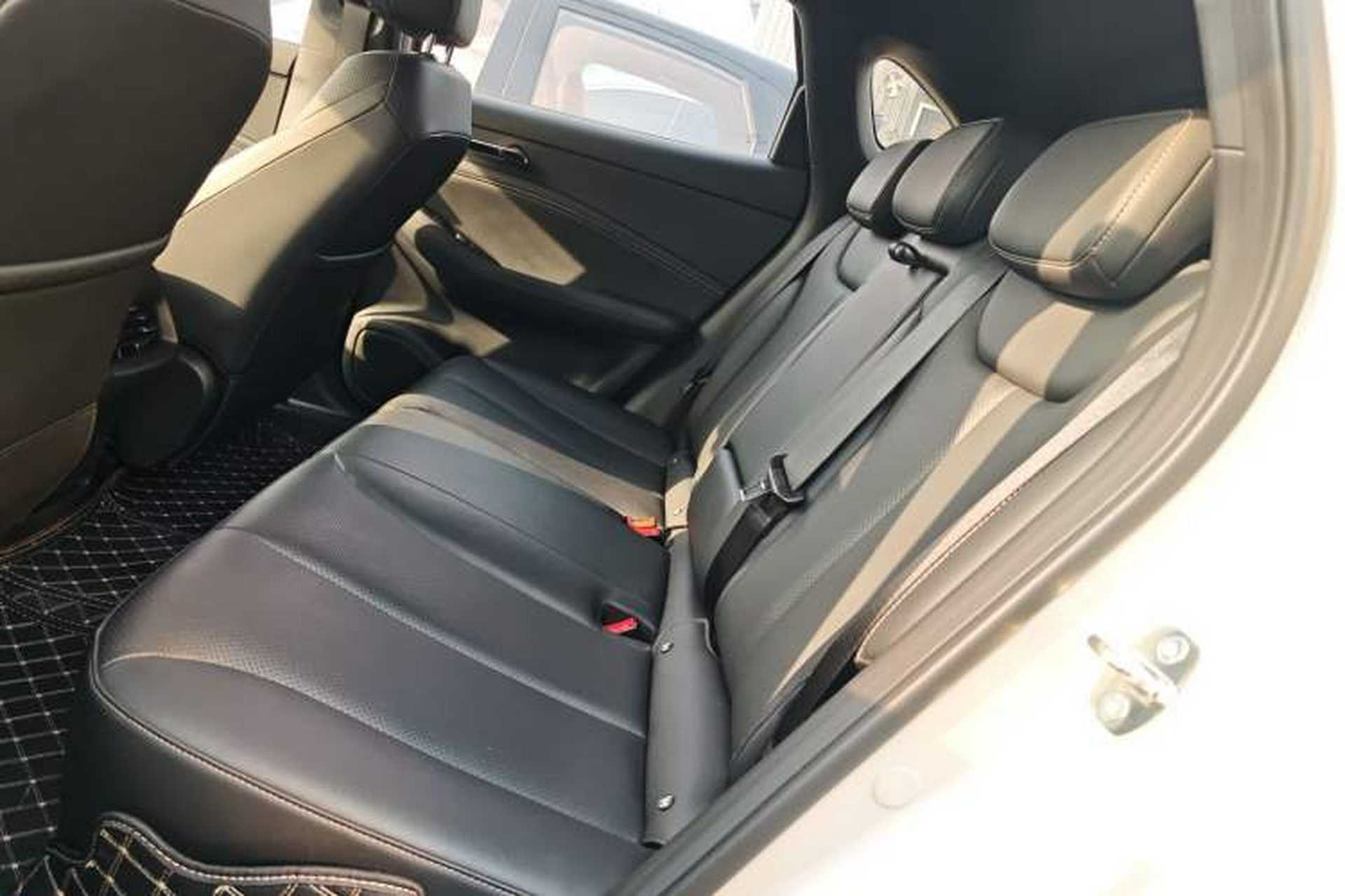 Used Baojun Yunhai 2024 600km Pure Electric Version Left Rear Seat