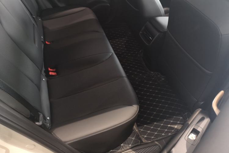 Used Baojun Yunhai 2024 140km Plug-in Hybrid Version Left Rear Seat