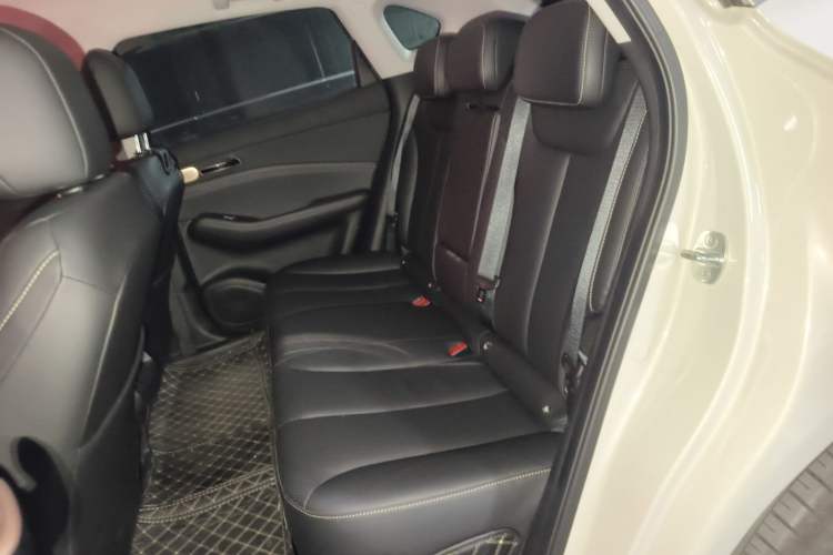 Used Baojun Yunhai 2024 600km Pure Electric Version Left Rear Seat