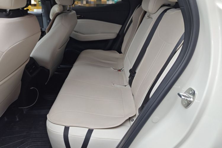 Used Baojun Yunhai 2024 500km Pure Electric Version Left Rear Seat
