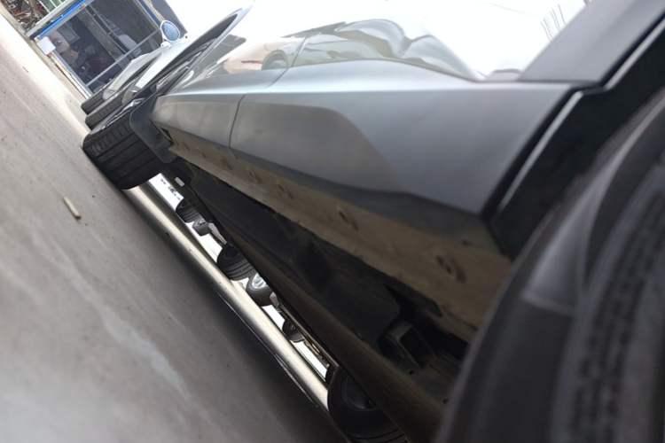 Used Baojun Yunhai 2024 600km Pure Electric Version Left Side Sill