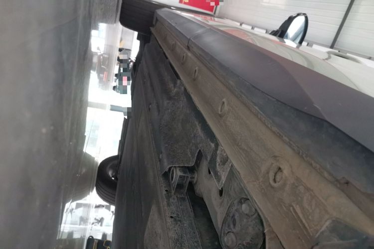 Used Baojun Yunhai 2024 600km Pure Electric Version Left Side Sill