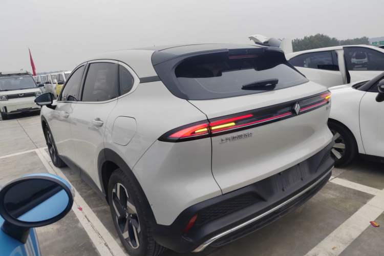 Used Baojun Yunhai 2024 600km Pure Electric Version Left Side
