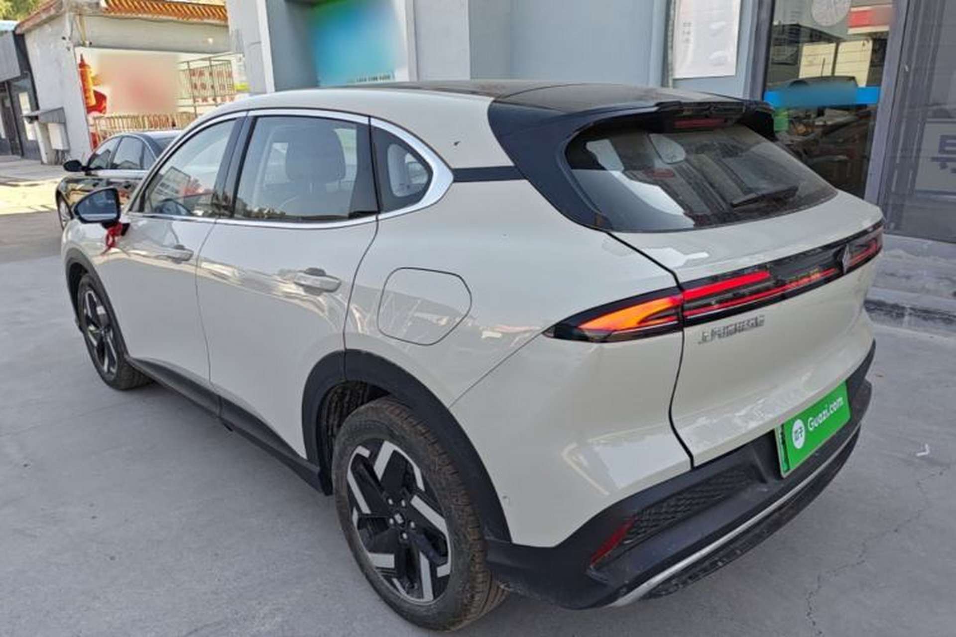 Used Baojun Yunhai 2024 140km Plug-in Hybrid Version Rear Left 45 Deg