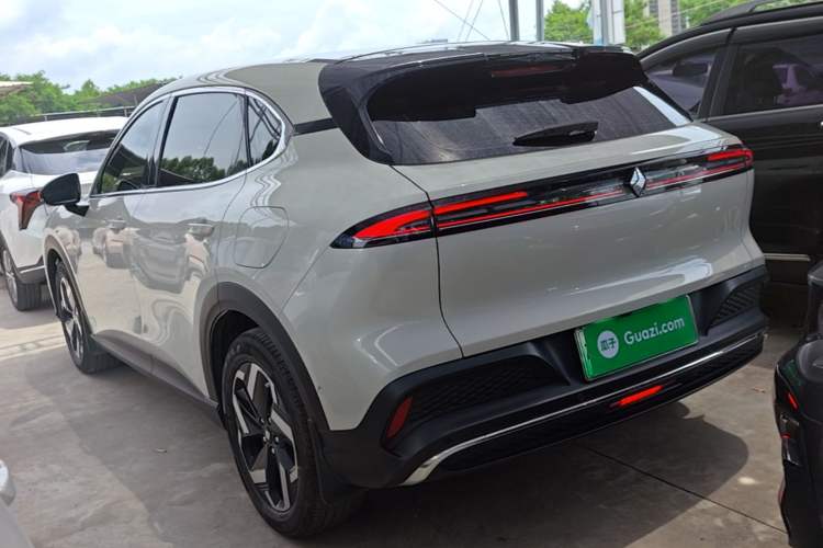 Used Baojun Yunhai 2024 600km Pure Electric Version Rear Left 45 Deg