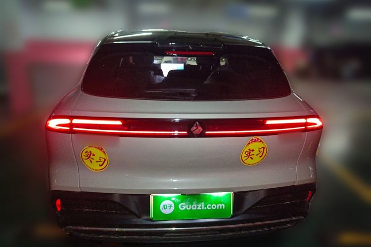 Used Baojun Yunhai 2024 500km Pure Electric Version Rear