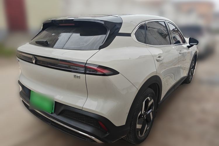 Used Baojun Yunhai 2024 600km Pure Electric Version Rear Right 45 Deg