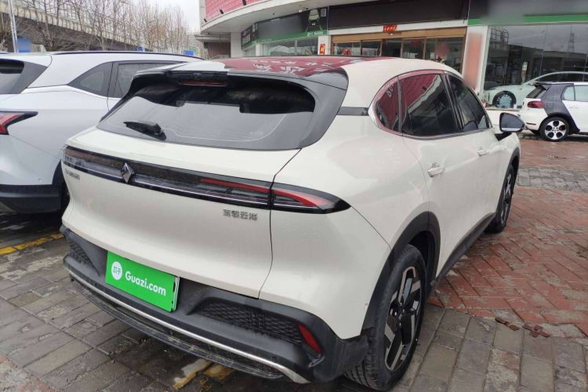 Used Baojun Yunhai 2024 600km Pure Electric Version Rear Right 45 Deg