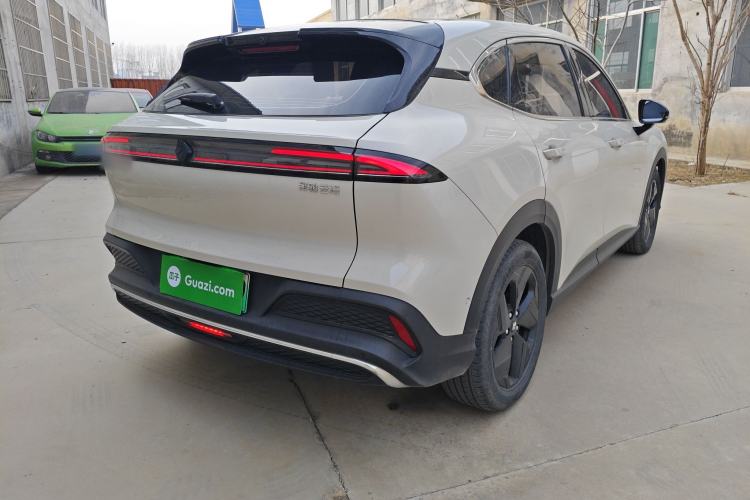 Used Baojun Yunhai 2024 600km Pure Electric Version Rear Right 45 Deg