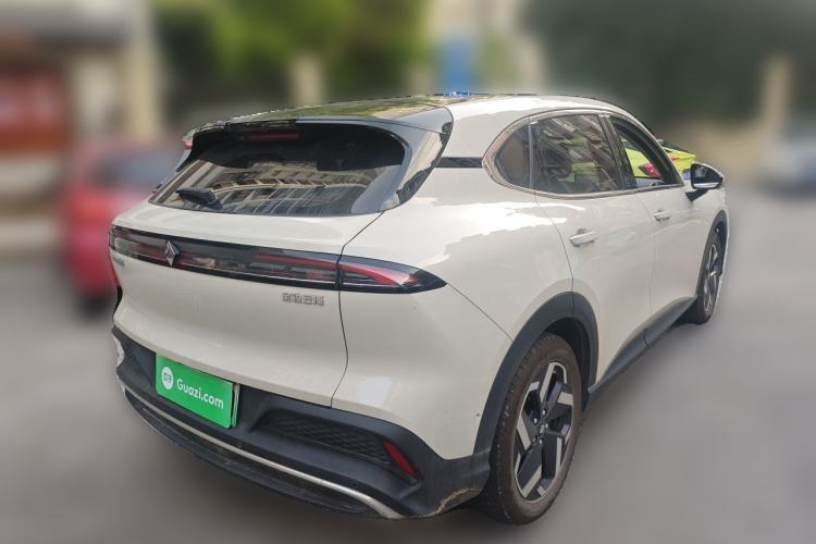 Used Baojun Yunhai 2024 600km Pure Electric Version Rear Right 45 Deg