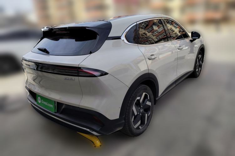 Used Baojun Yunhai 2024 600km Pure Electric Version Rear Right 45 Deg