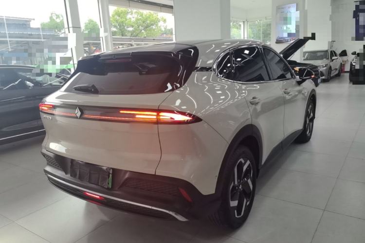 Used Baojun Yunhai 2024 500km Pure Electric Version Rear Right 45 Deg