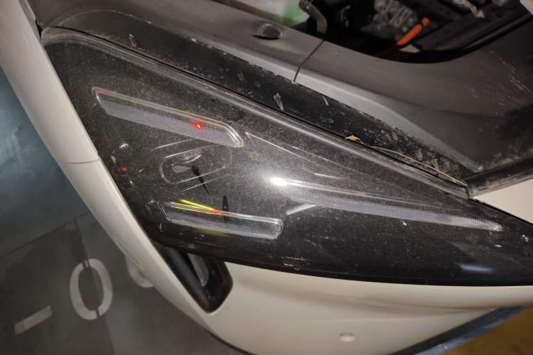 Used Baojun Yunhai 2024 600km Pure Electric Version Right Front Headlight