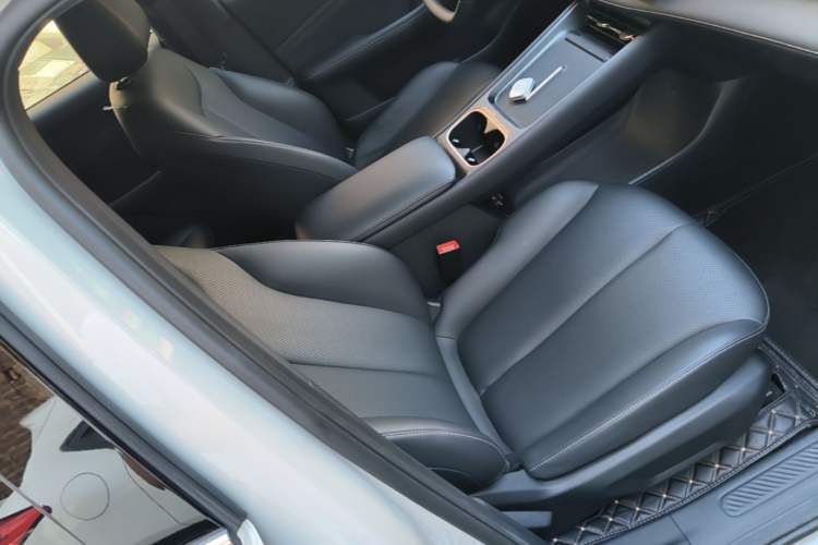 Used Baojun Yunhai 2024 600km Pure Electric Version Right Front Seat
