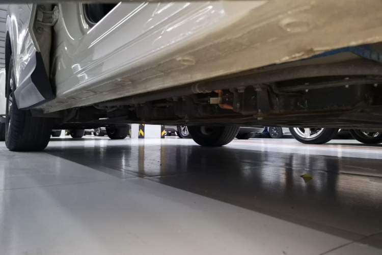 Used Baojun Yunhai 2024 140km Plug-in Hybrid Version Right Side Sill