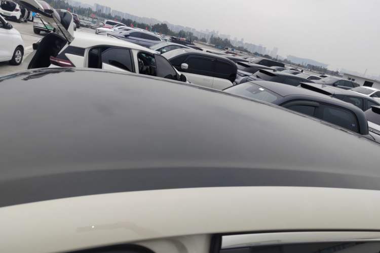 Used Baojun Yunhai 2024 600km Pure Electric Version Roof