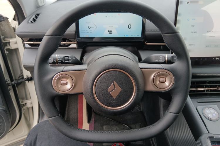 Used Baojun Yunhai 2024 140km Plug-in Hybrid Version Steering Wheel