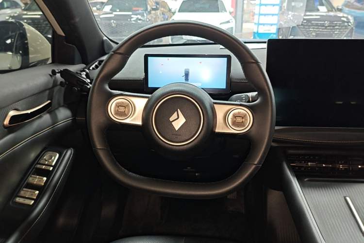 Used Baojun Yunhai 2024 600km Pure Electric Version Steering Wheel