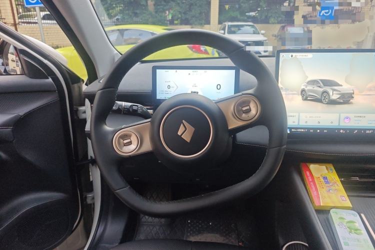 Used Baojun Yunhai 2024 600km Pure Electric Version Steering Wheel