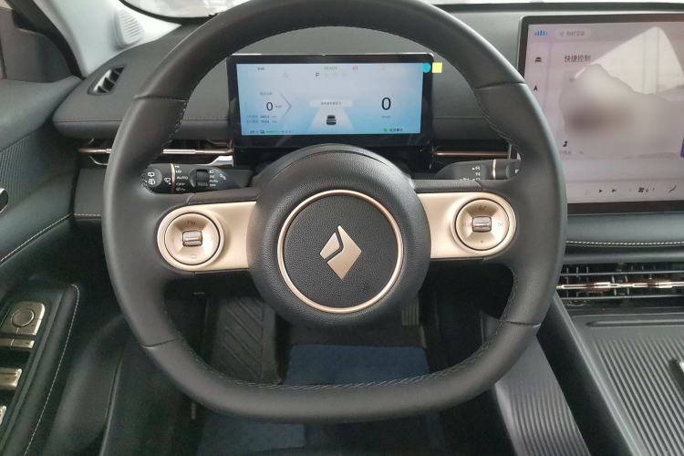 Used Baojun Yunhai 2024 600km Pure Electric Version Steering Wheel