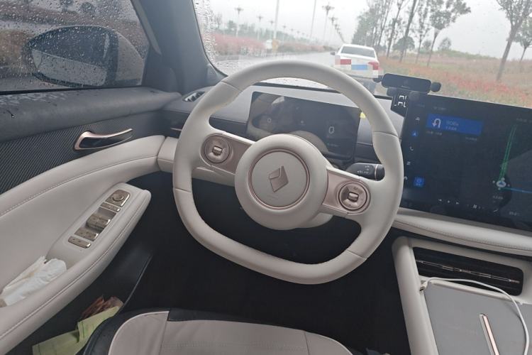 Used Baojun Yunhai 2024 500km Pure Electric Version Steering Wheel