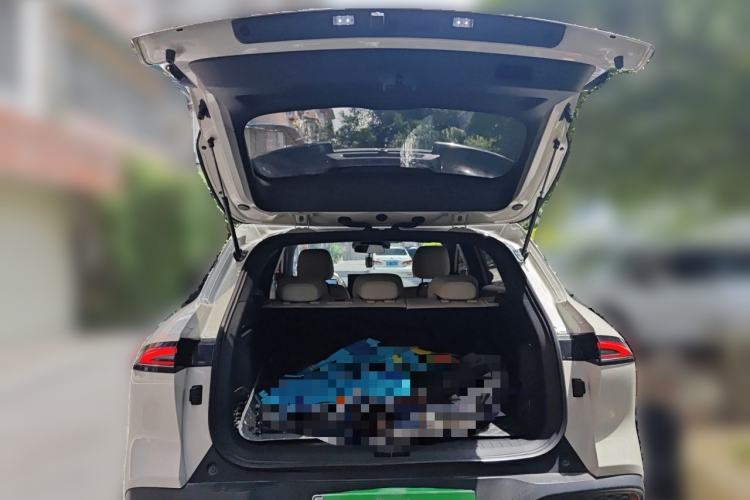 Used Baojun Yunhai 2024 600km Pure Electric Version Trunk