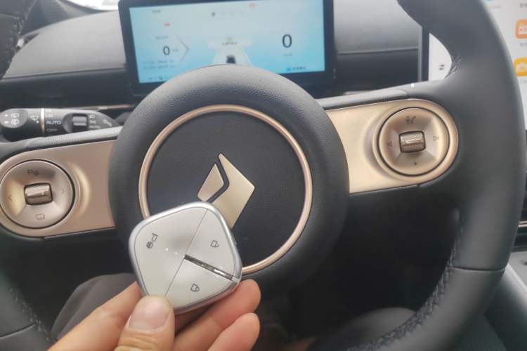 Used Baojun Yunhai 2024 600km Pure Electric Version Vehicle Key