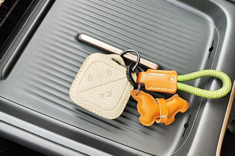 Used Baojun Yunhai 2024 600km Pure Electric Version Vehicle Key