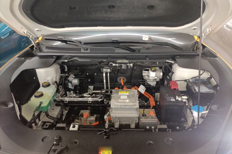 Used Baojun Yunhai 2024 500km Pure Electric Version Engine Bay