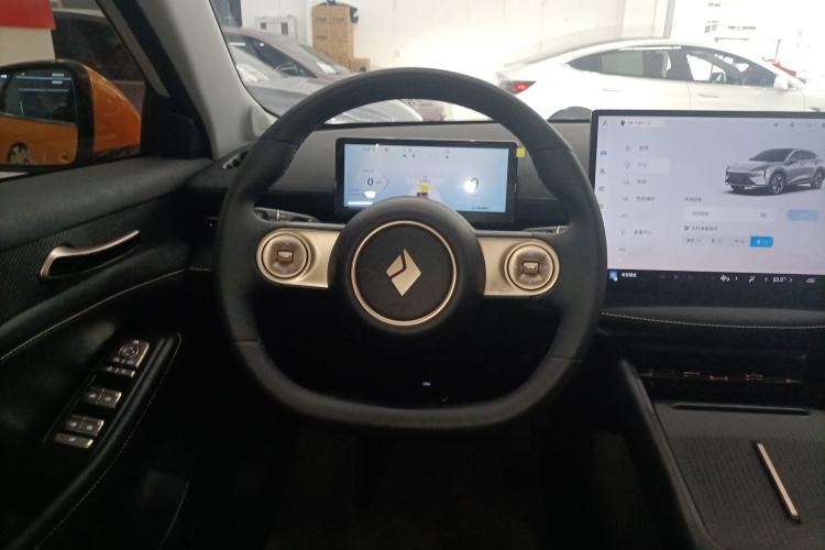 Used Baojun Yunhai 2024 500km Pure Electric Version Steering Wheel